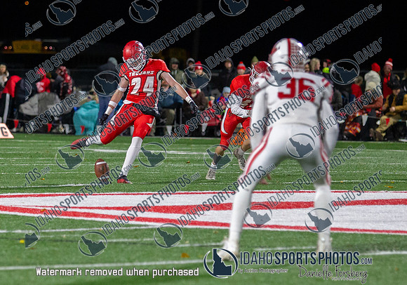 014 11152024 Weiser v Homedale State Playoff Game 006