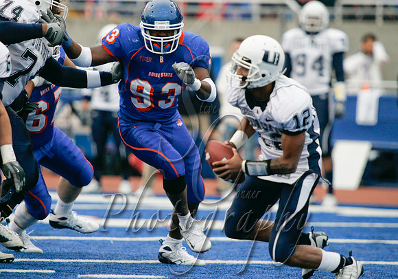 NCAA FOOTBALL: NOV 08 Utah State at Boise State